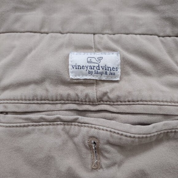 Vineyard Vines beige tan Cotton blend Breaker shorts mens size 42 - Picture 3 of 4